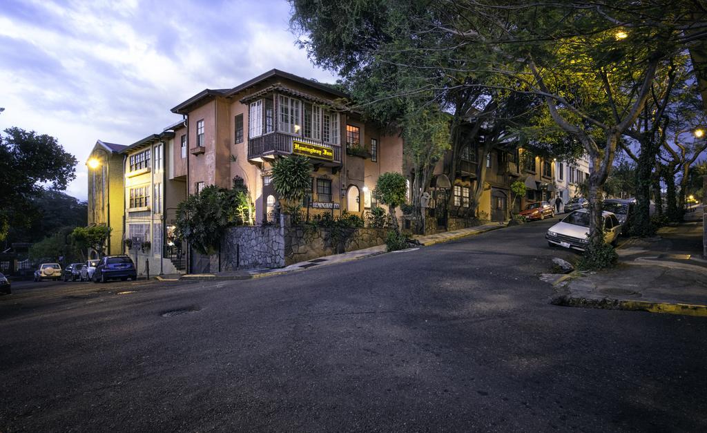 Hemingway Inn Сан Хосе Екстериор снимка