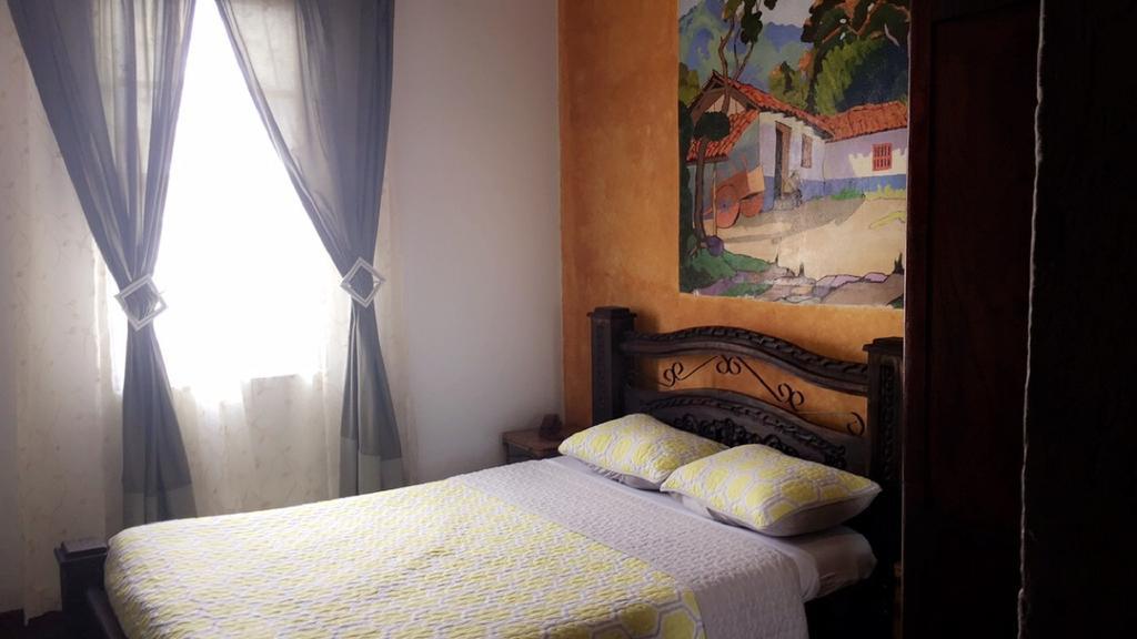 Hemingway Inn Сан Хосе Екстериор снимка