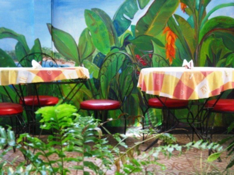 Hemingway Inn Сан Хосе Екстериор снимка